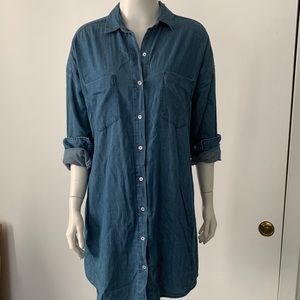 Like new! Everlane denim shirt dress